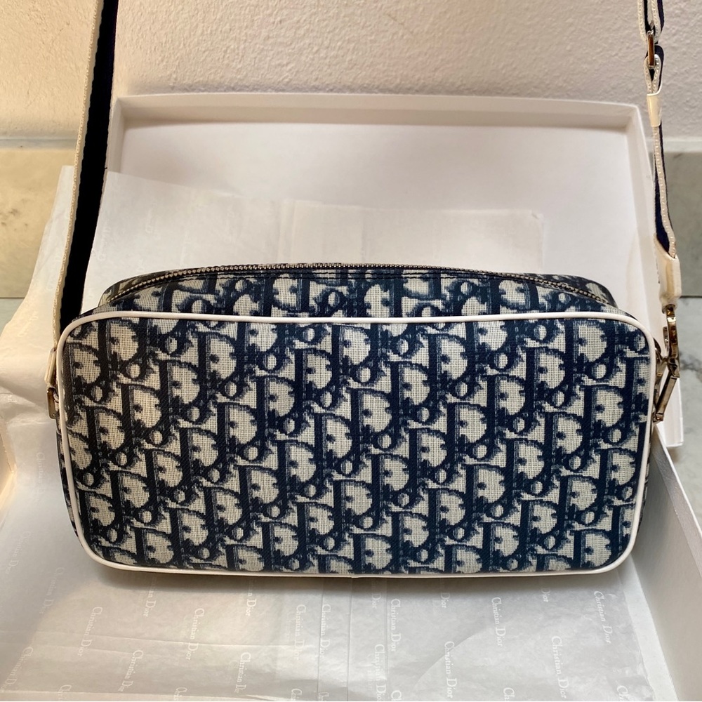 Dior Navy Blue and White Oblique Trotter Crossbody Bag with Number 2 Patch - Picture 2 of 10